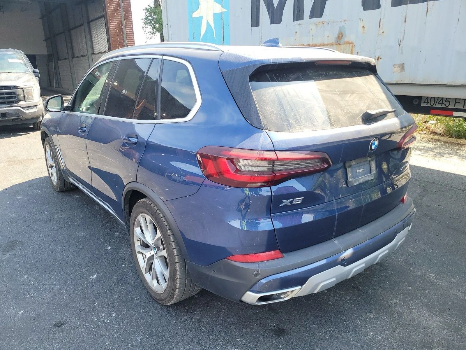 BMW X5 - миниатюра 13