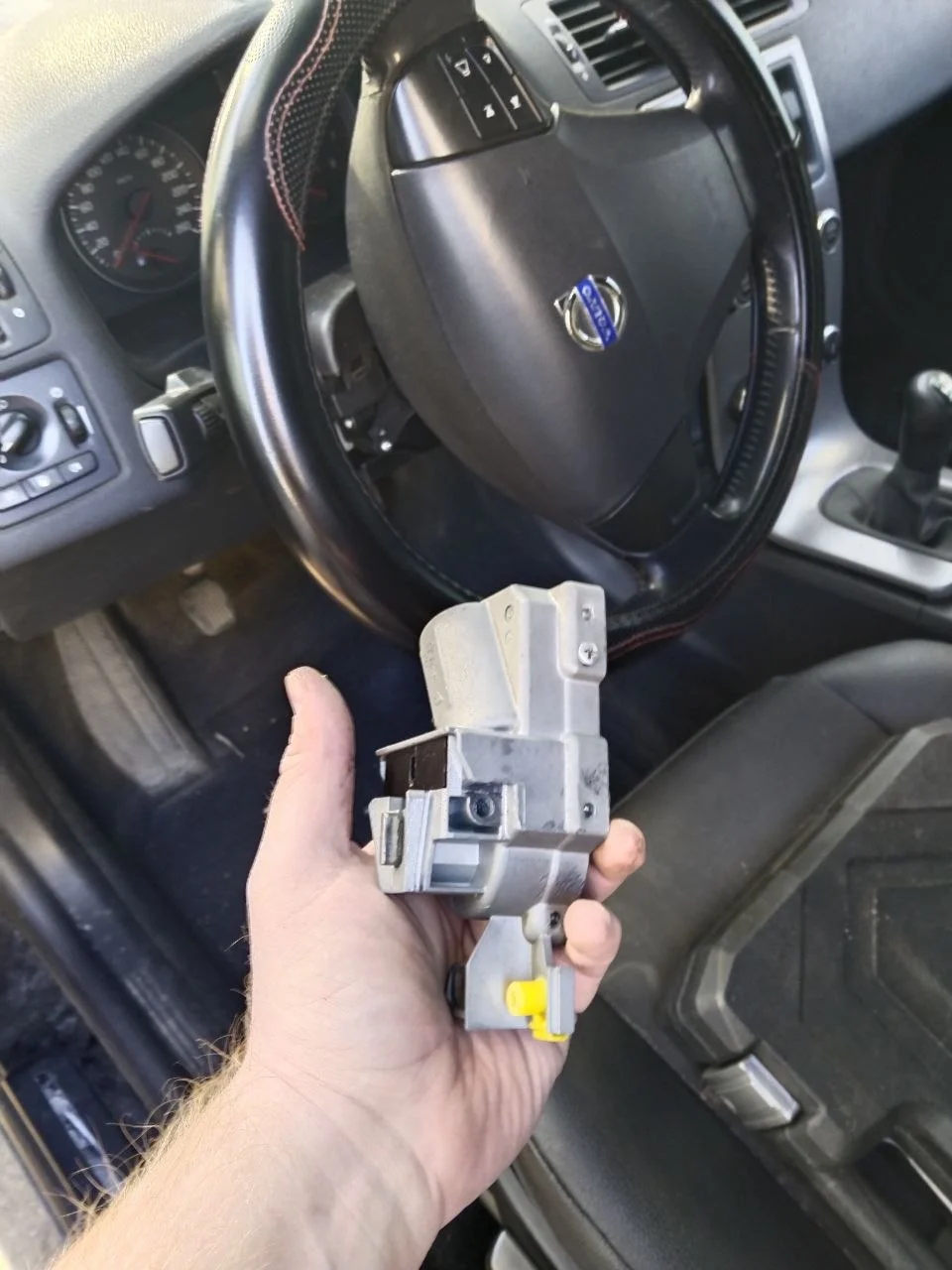 Программное отключение замка блокировки руля VOLVO C30/S40/V50 - миниатюра 2