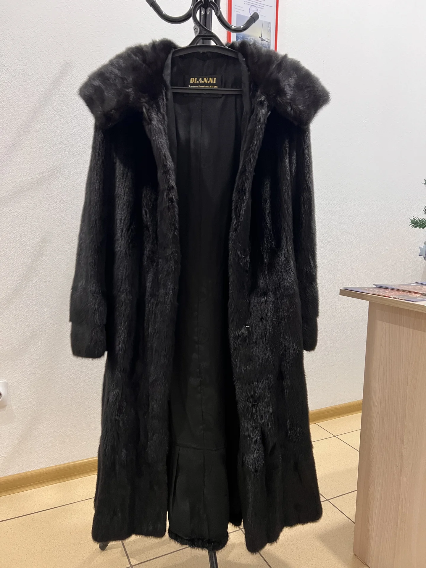 Шуба норковая с капюшоном - миниатюра 5