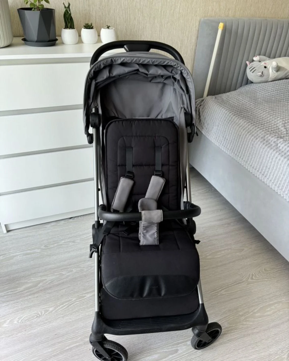 Прогулочная коляска Carrello atom m - миниатюра 3