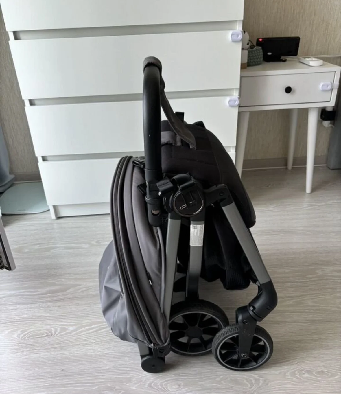 Прогулочная коляска Carrello atom m - миниатюра 6