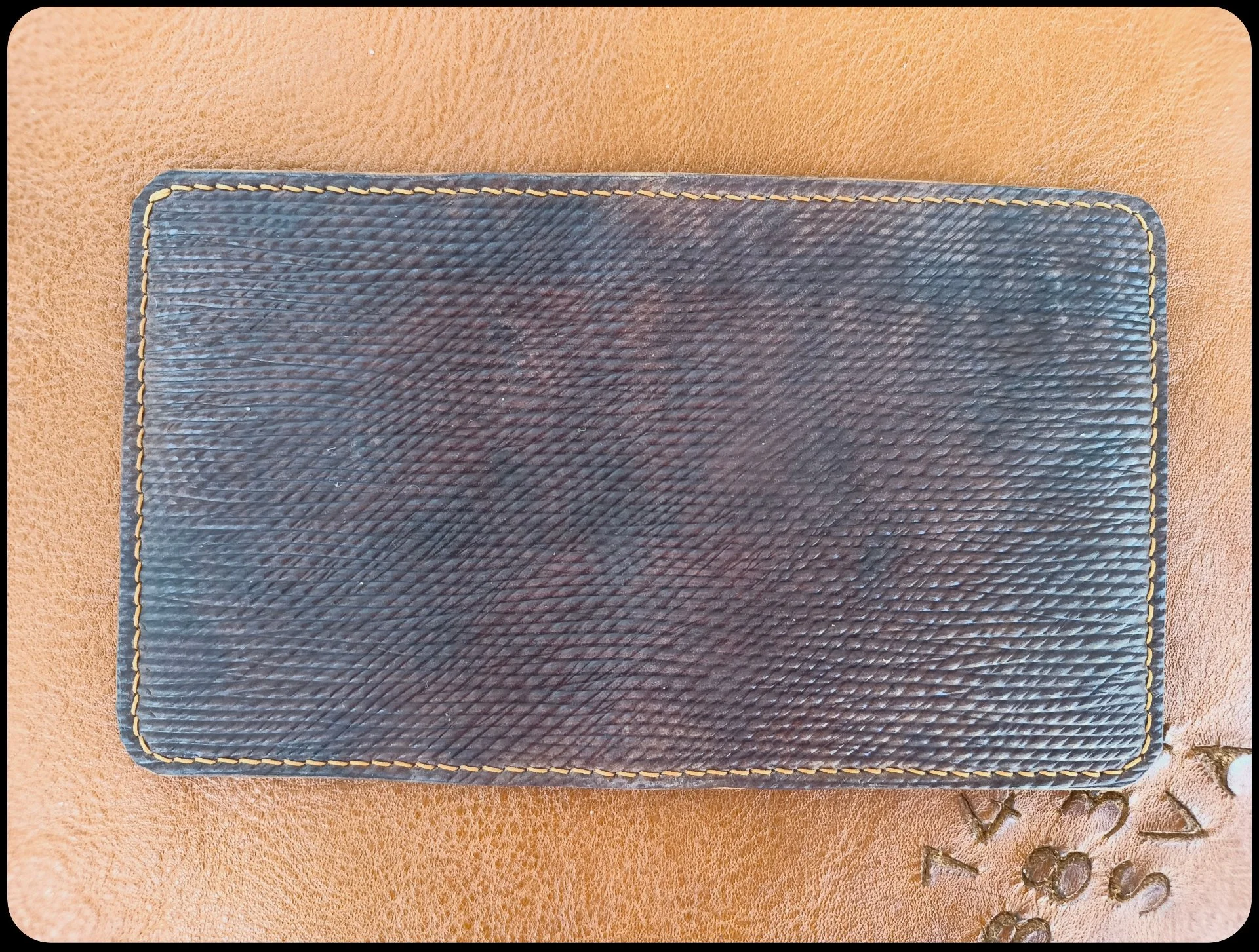 Кошелек из кожи Metta Catharina Shell Cordovan - миниатюра 3