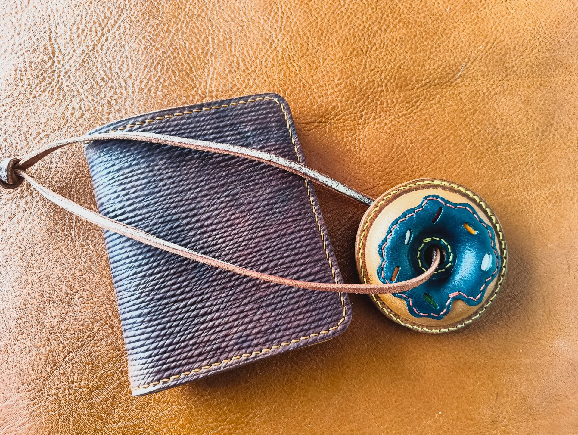 Кошелек из кожи Metta Catharina Shell Cordovan - миниатюра 4