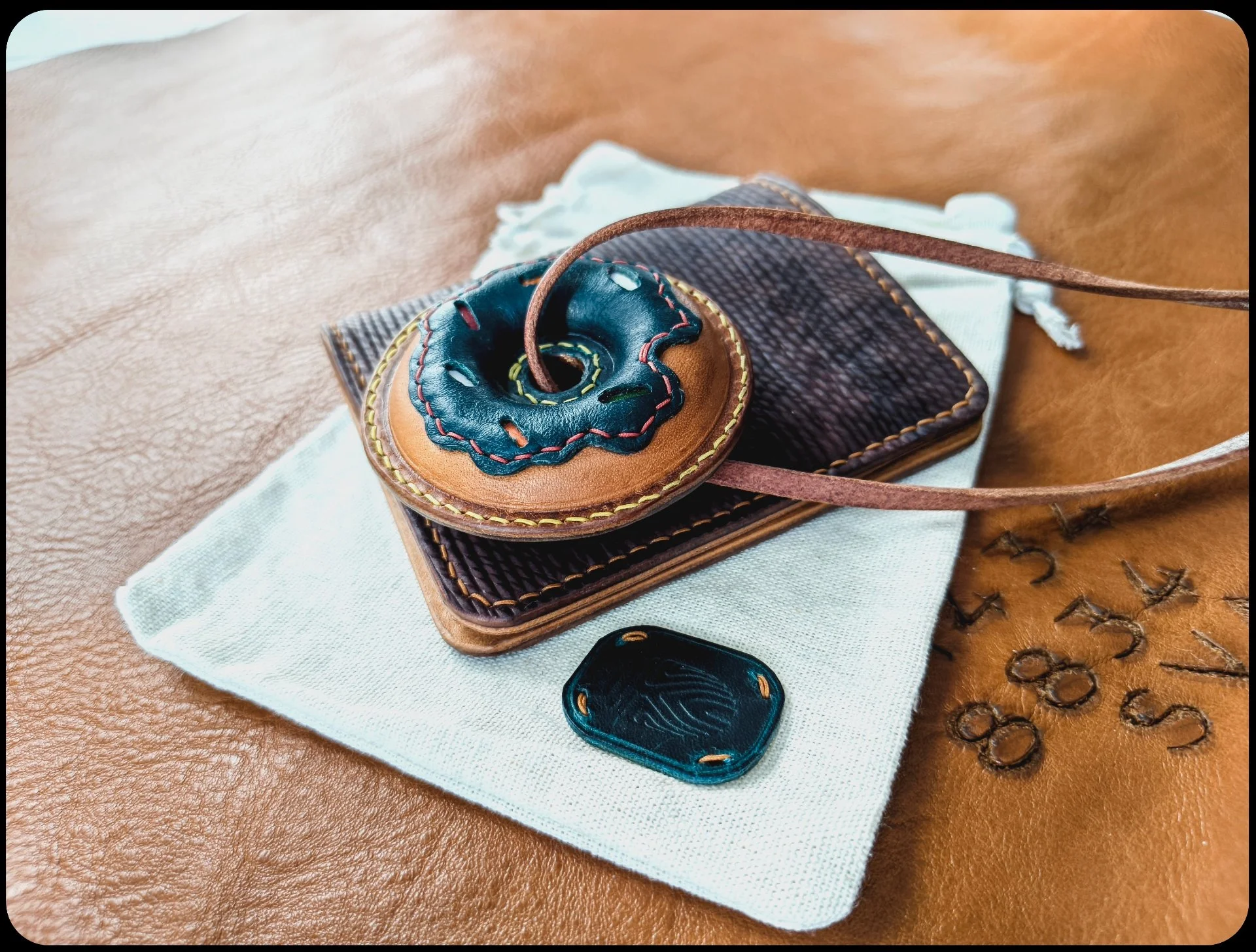Кошелек из кожи Metta Catharina Shell Cordovan - миниатюра 8