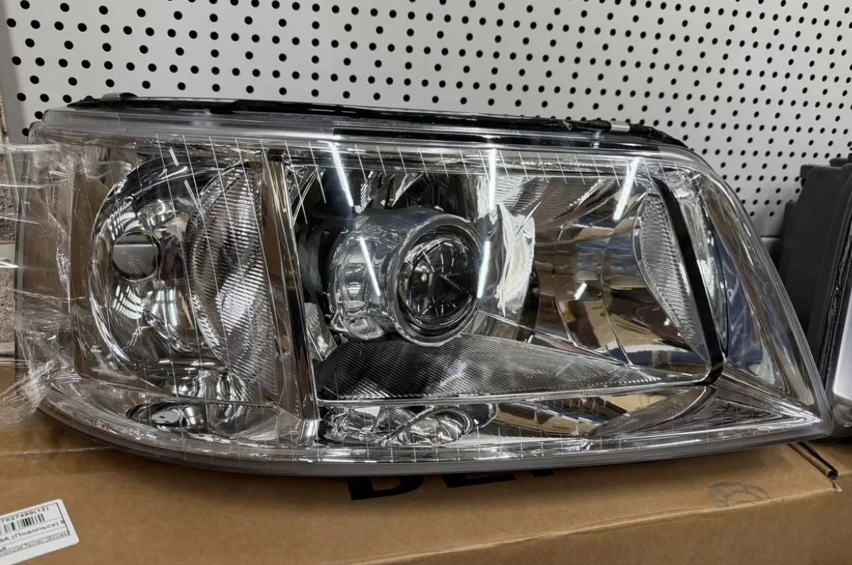 Фары Volkswagen Т5 с Bi-led модулем - миниатюра 3