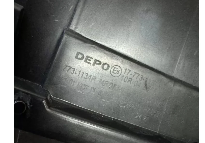 Фара с Bi-led модулем на вольво FH13 - миниатюра 4