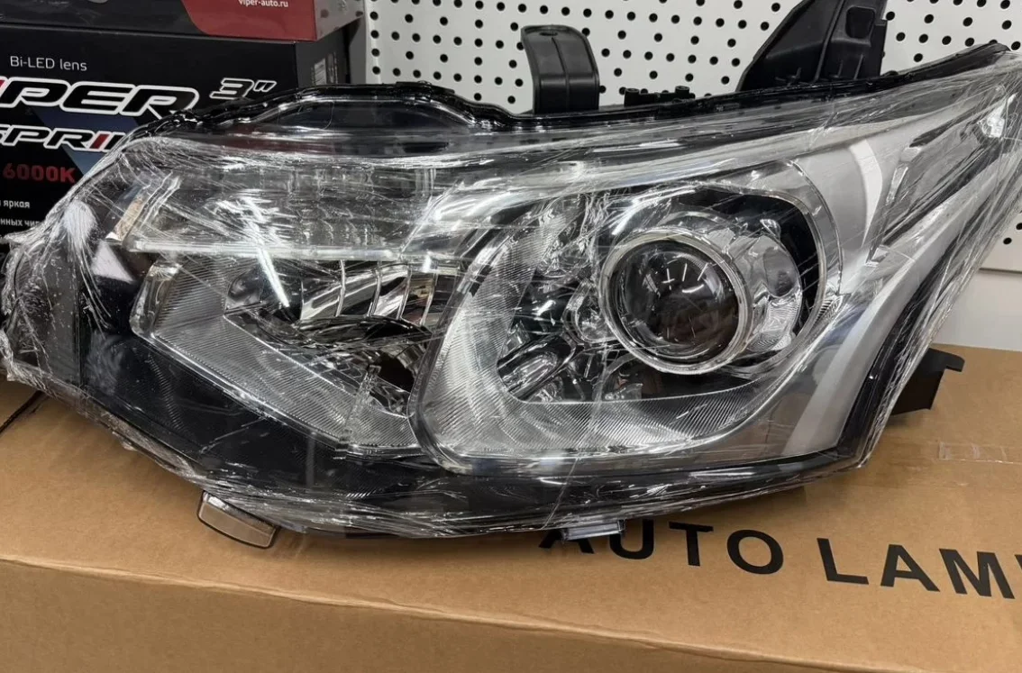 Фары Mitsubishi Outlander 12-15 г.в. с Bi-led - изображение 1