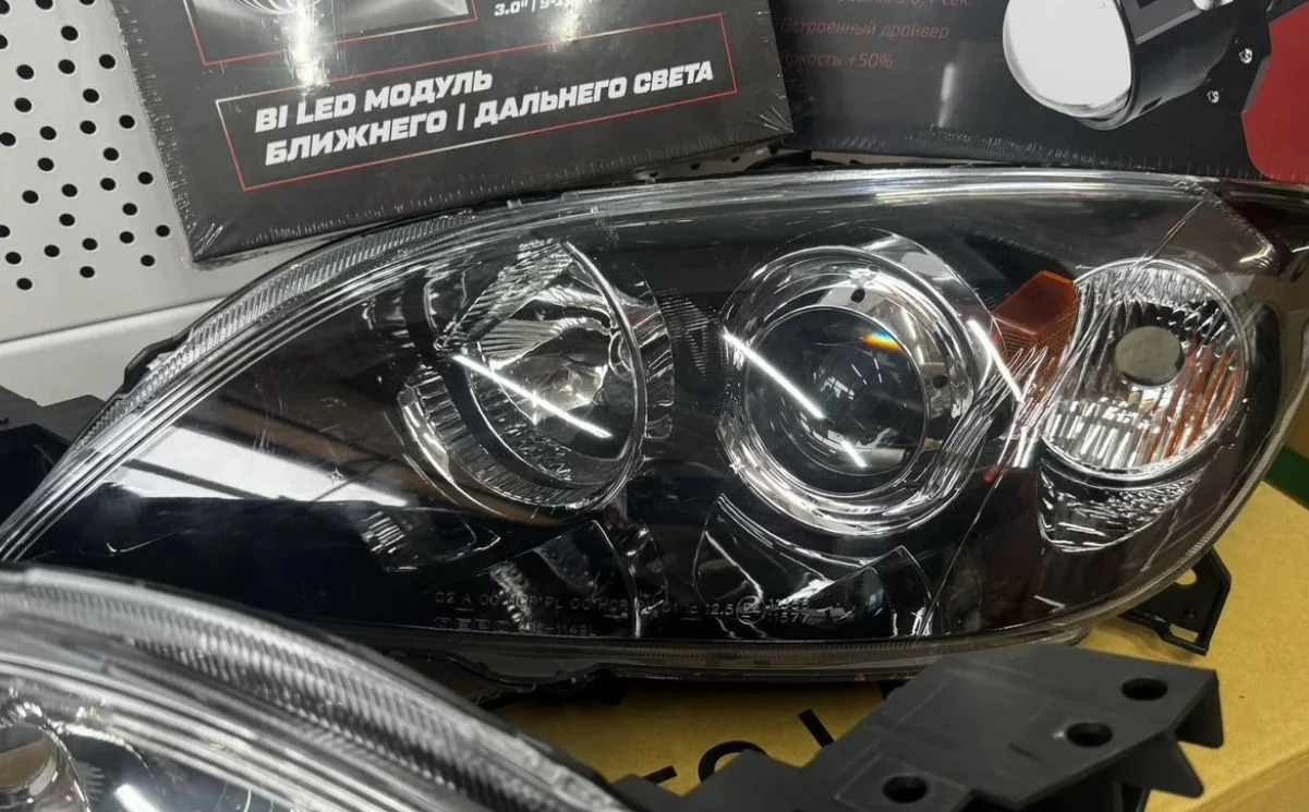 Фары Mazda 3 1 кузов сBi-led модулем седан/хетчбук - миниатюра 3