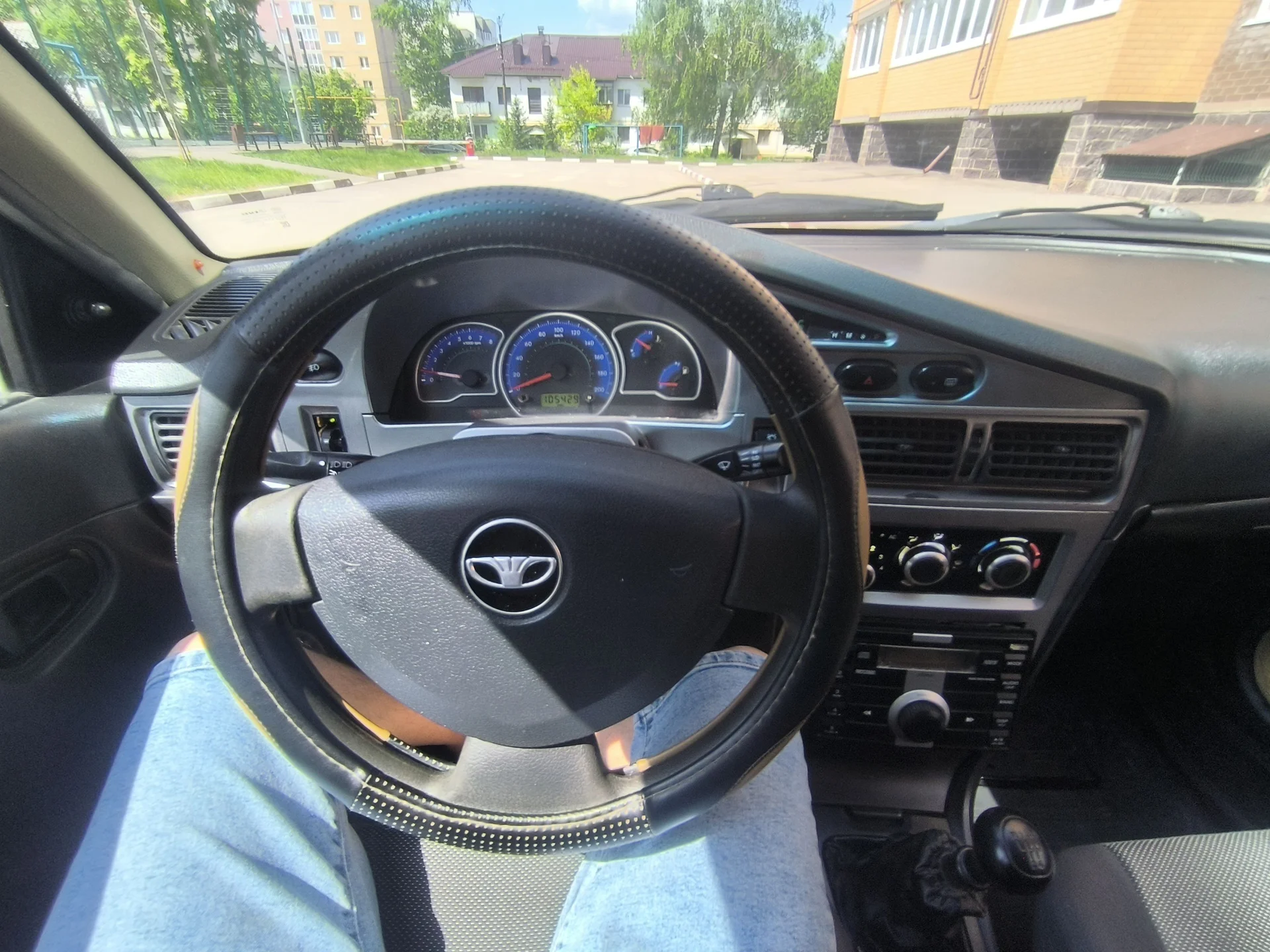 Daewoo Nexia 2012г максималка с кондиционером - миниатюра 10