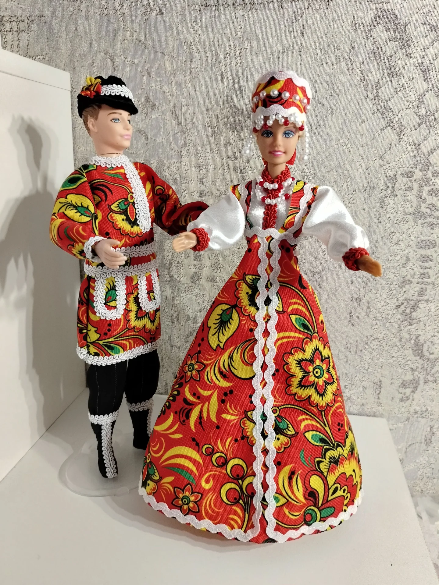 Куклы в русских костюмах - миниатюра 3