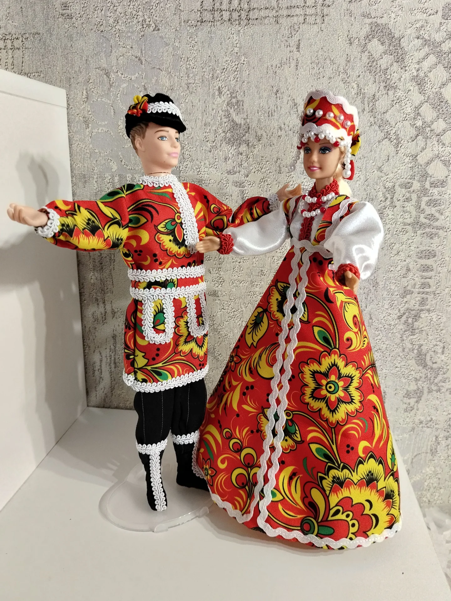 Куклы в русских костюмах - миниатюра 4