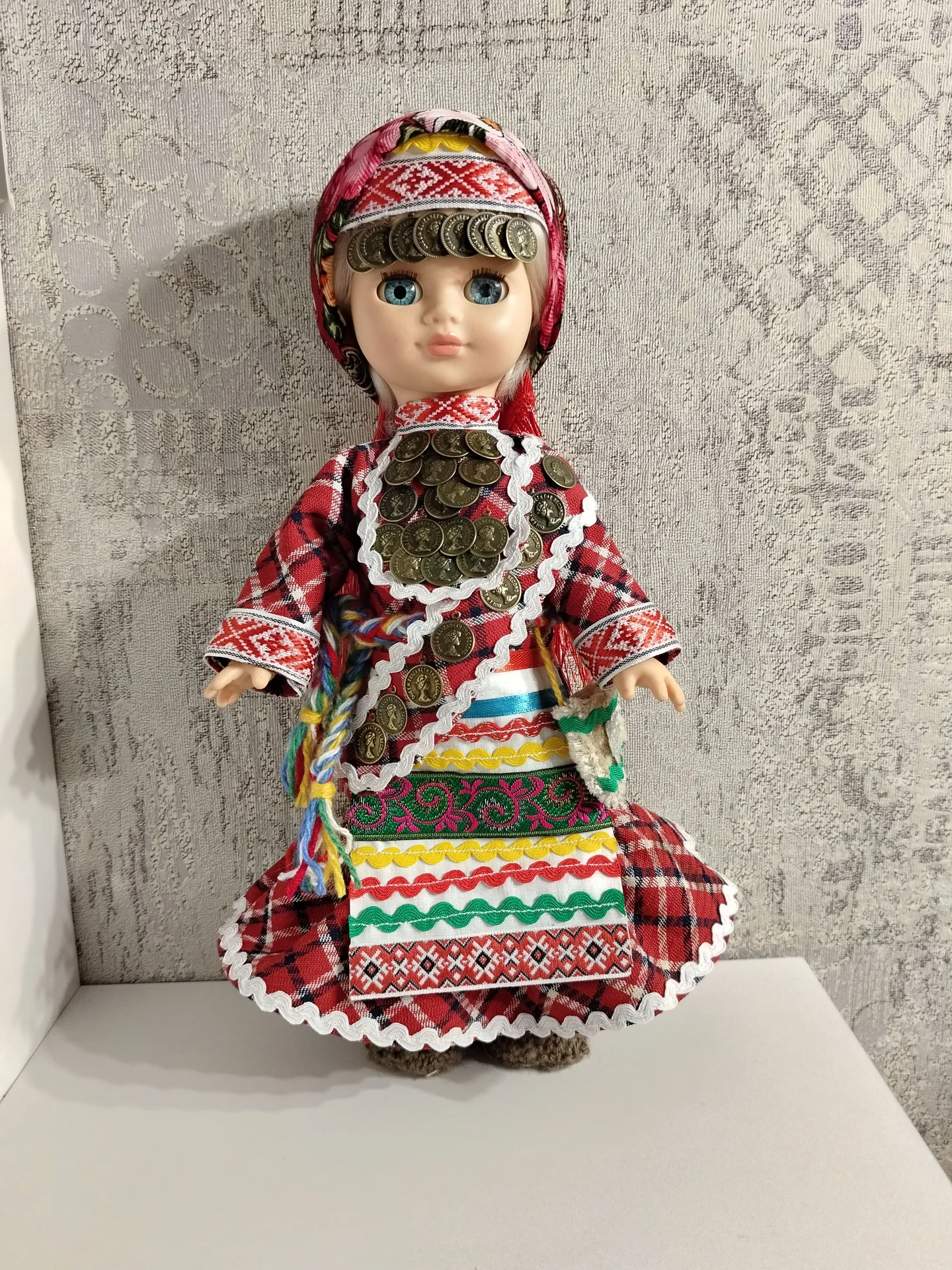 Куклы в чувашском и удмуртском костюмах - миниатюра 11