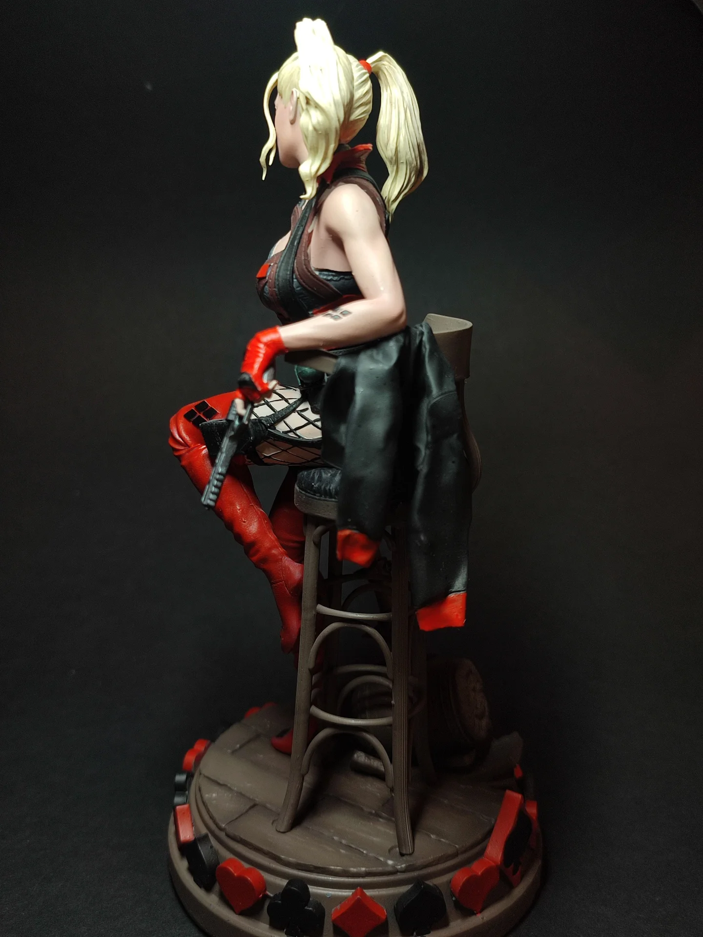 Коллекционная фигурка Харли Квинн (Harley Quinn) - миниатюра 4