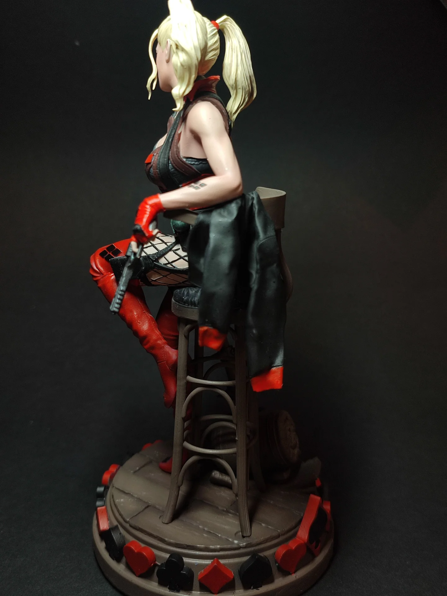 Коллекционная фигурка Харли Квинн (Harley Quinn) - миниатюра 6