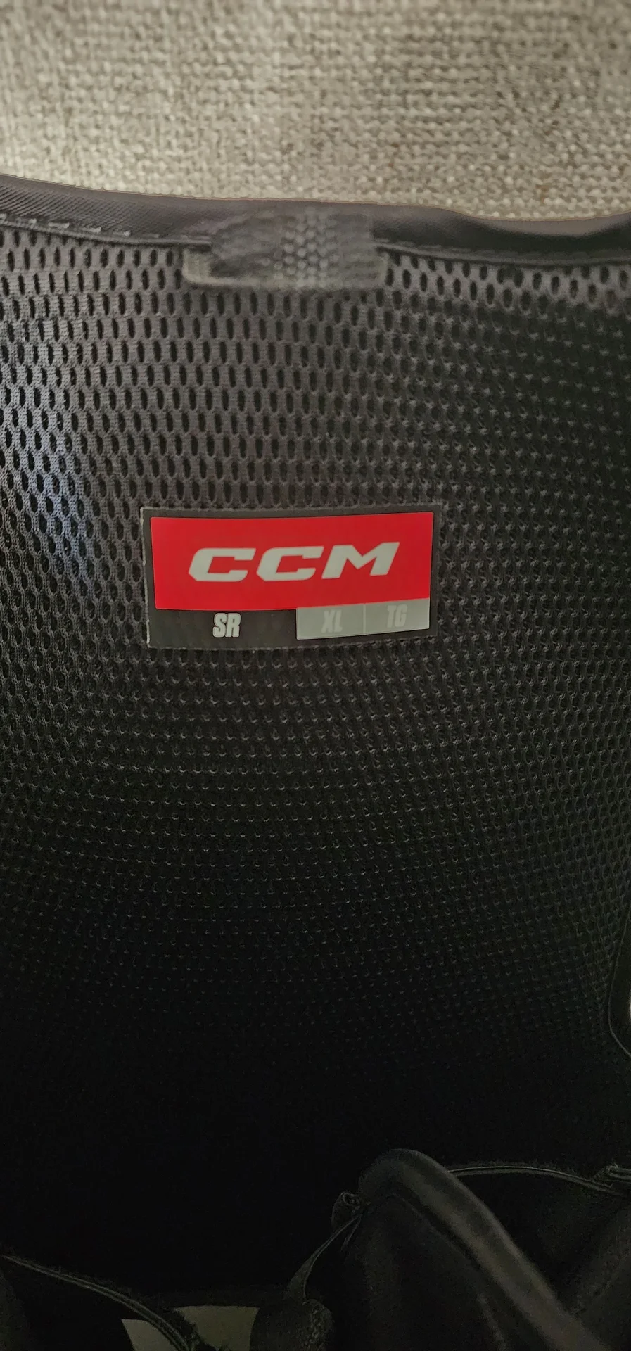 Вратарский нагрудник CCM 7.9 XL - миниатюра 2