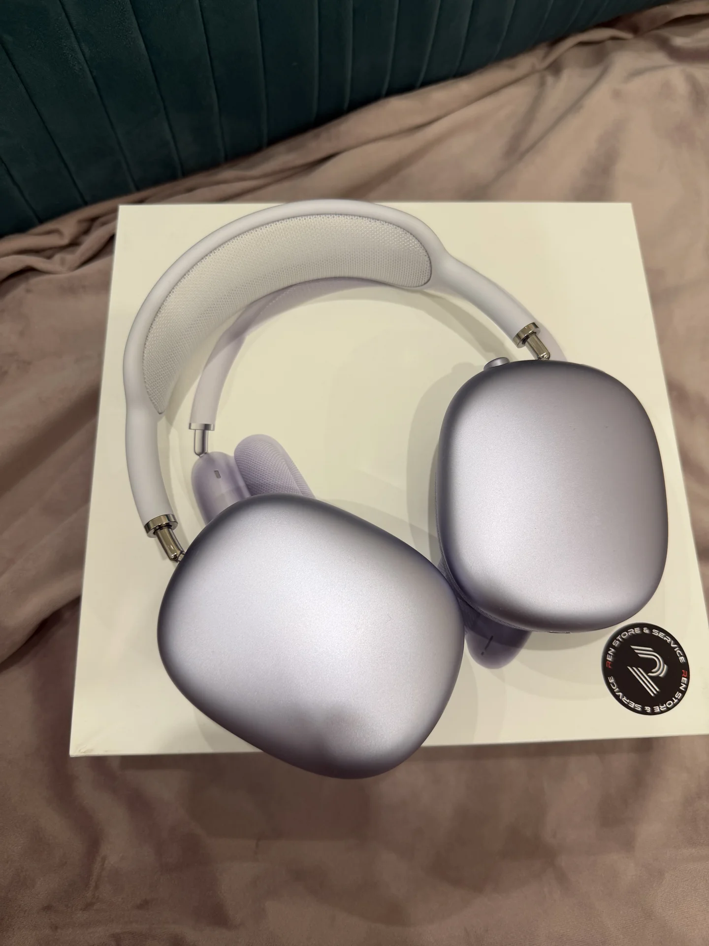 AirPods Max - изображение 1