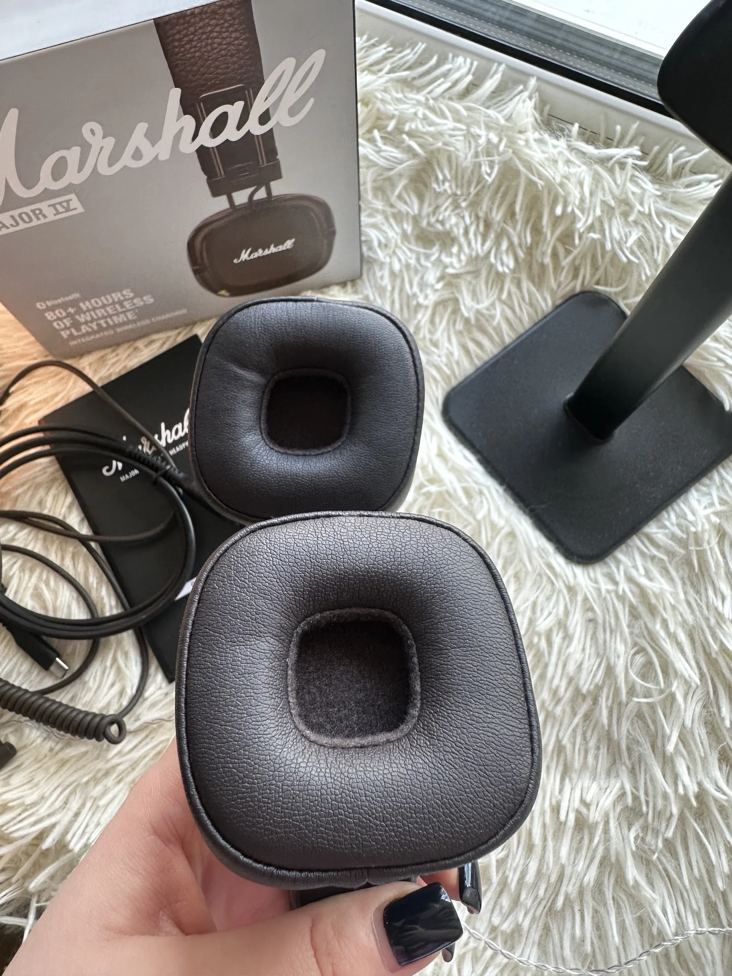 наушники Marshall Major IV коричневый - миниатюра 2