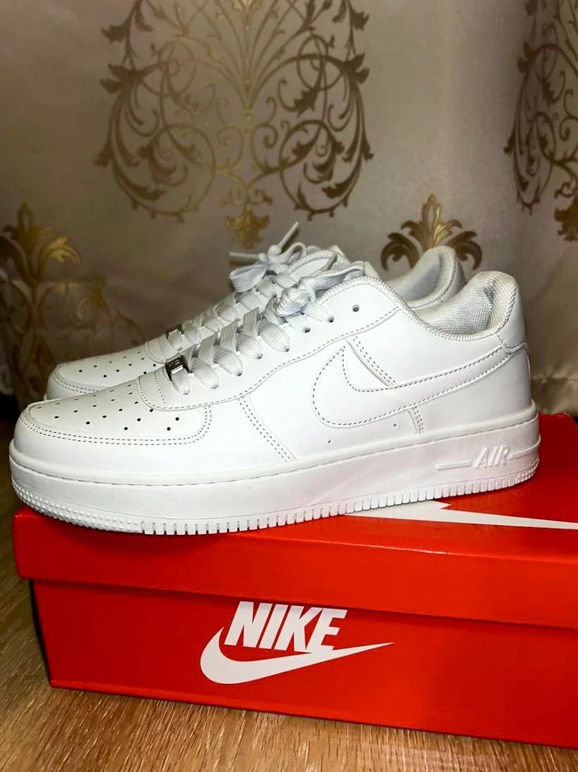 Кроссовки nike air force 1 - миниатюра 4