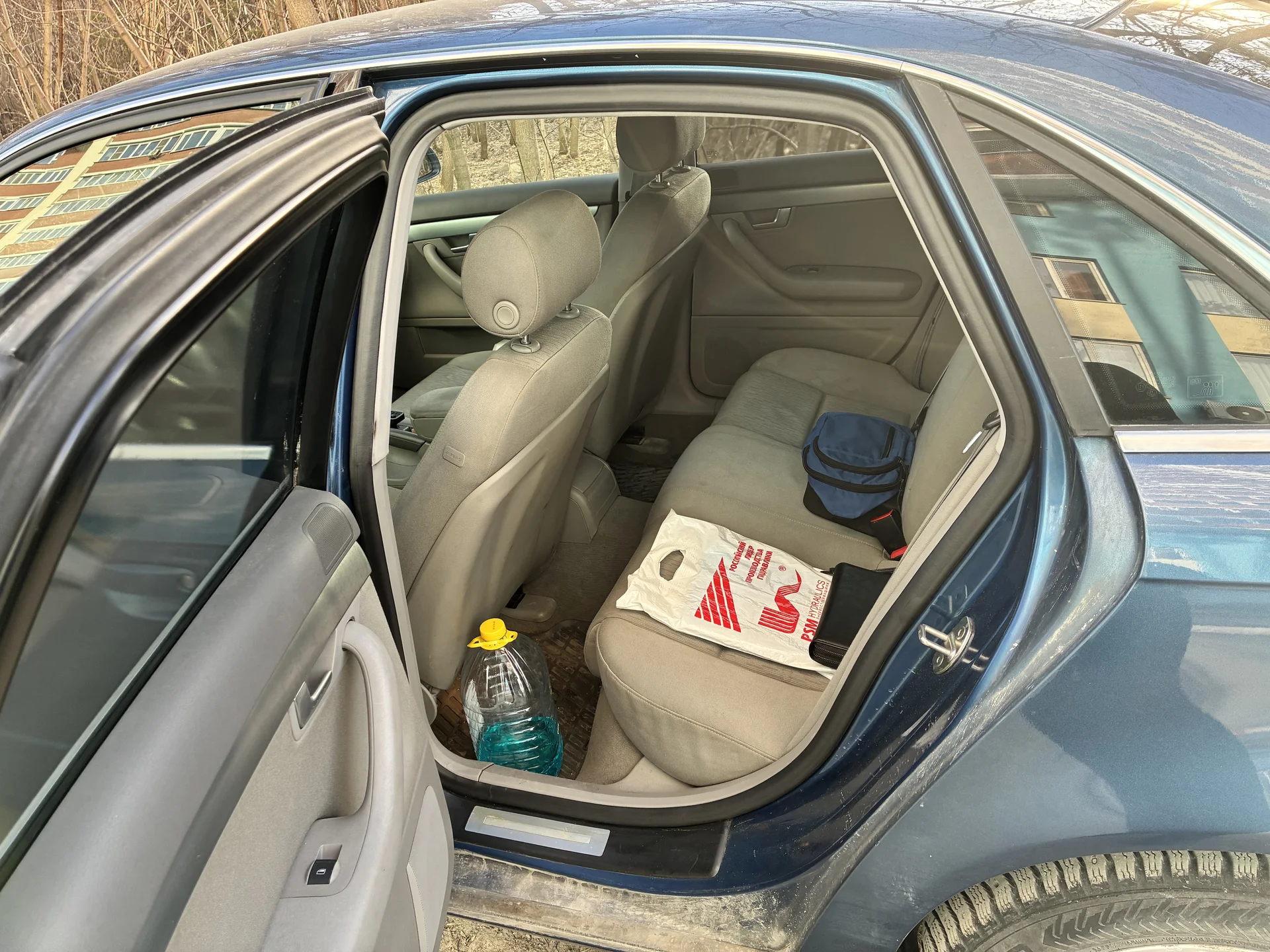 Audi a4 b7 2004 2.0 Multitronic - миниатюра 7