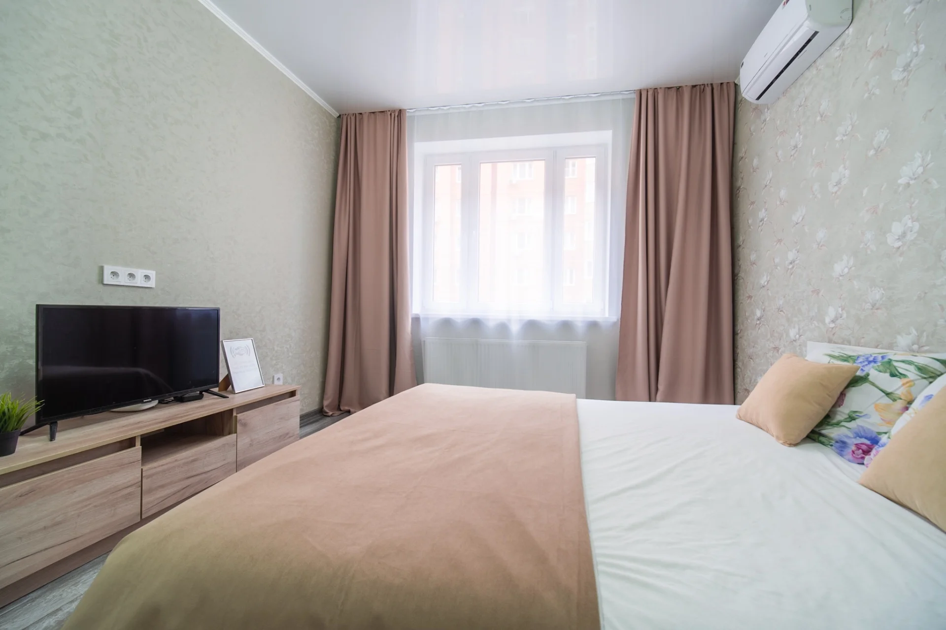 Однокомнатная квартира в Краснодаре - миниатюра 3