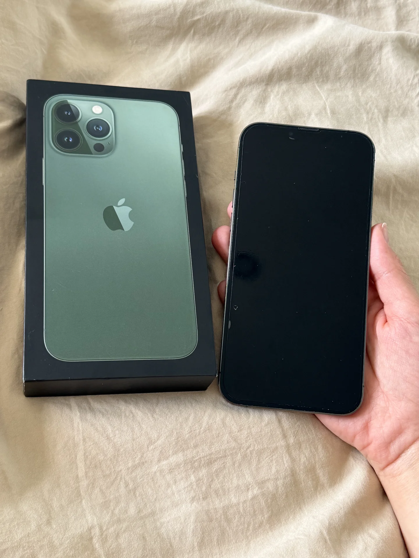 iPhone 13 Pro Max - миниатюра 4