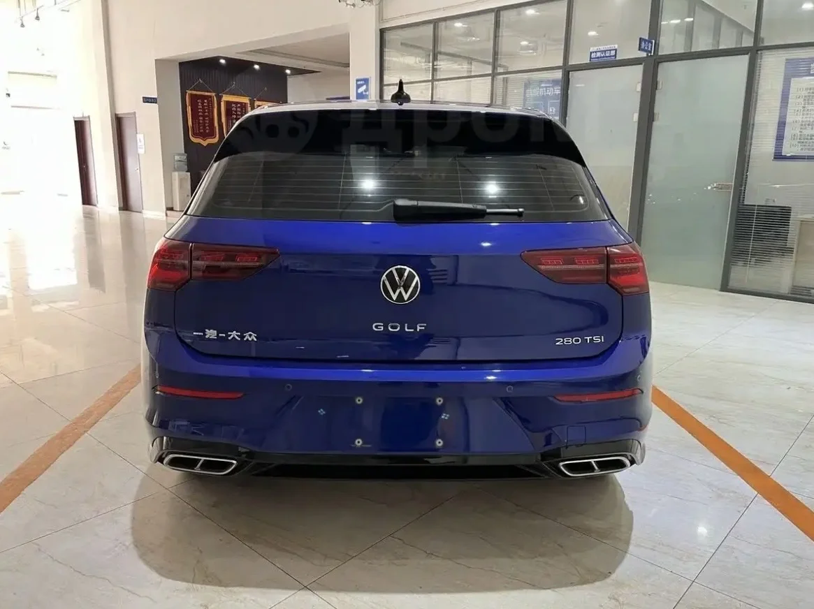 Volkswagen Golf 8 2021 - миниатюра 5