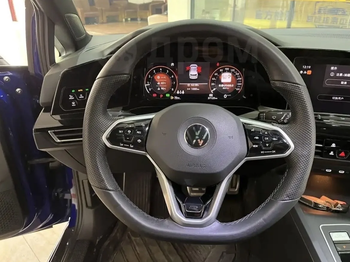 Volkswagen Golf 8 2021 - миниатюра 10