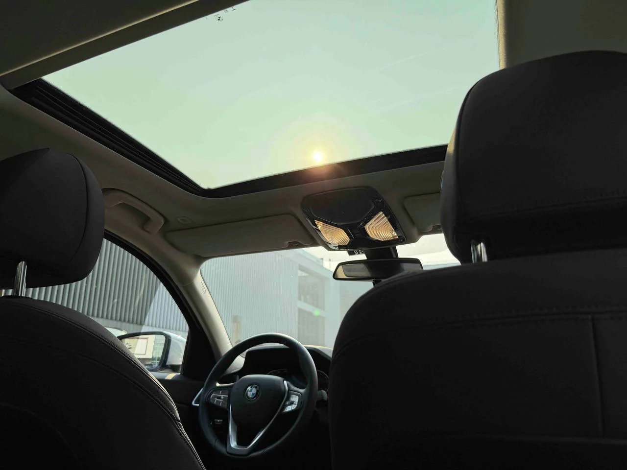 Bmw 320i 2021 - миниатюра 17