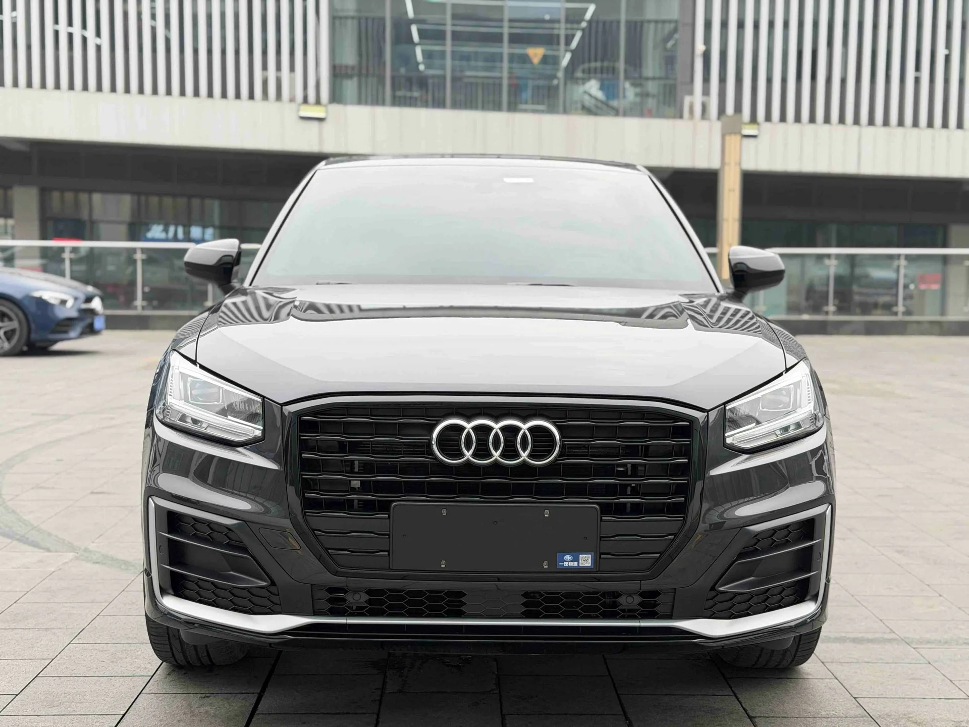 Audi Q2L 2022 - изображение 1