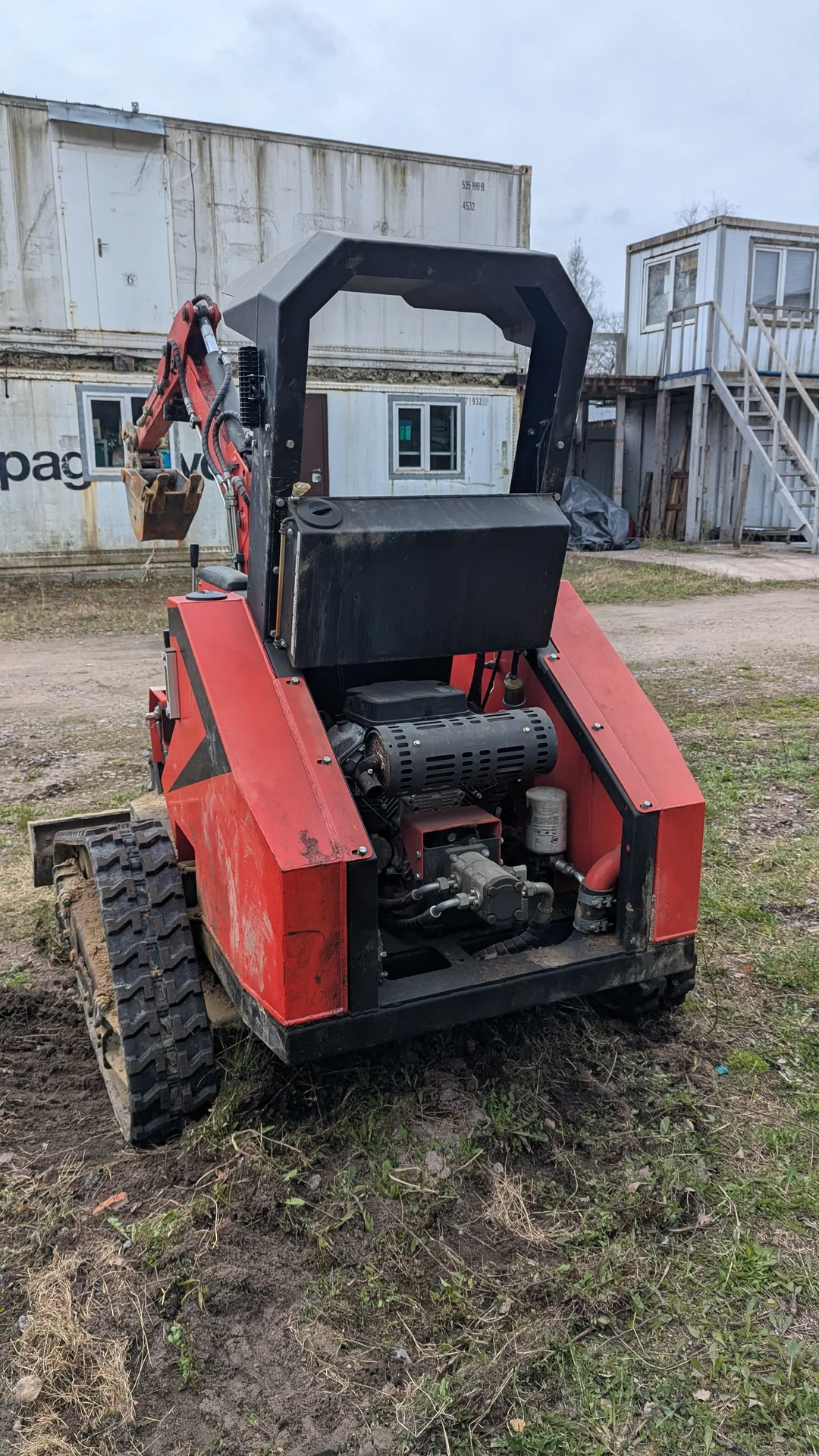 Продам мини-экскаватор RED RBZ12. - миниатюра 3