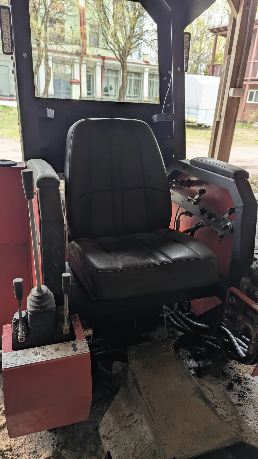 Продам мини-экскаватор RED RBZ12. - миниатюра 5