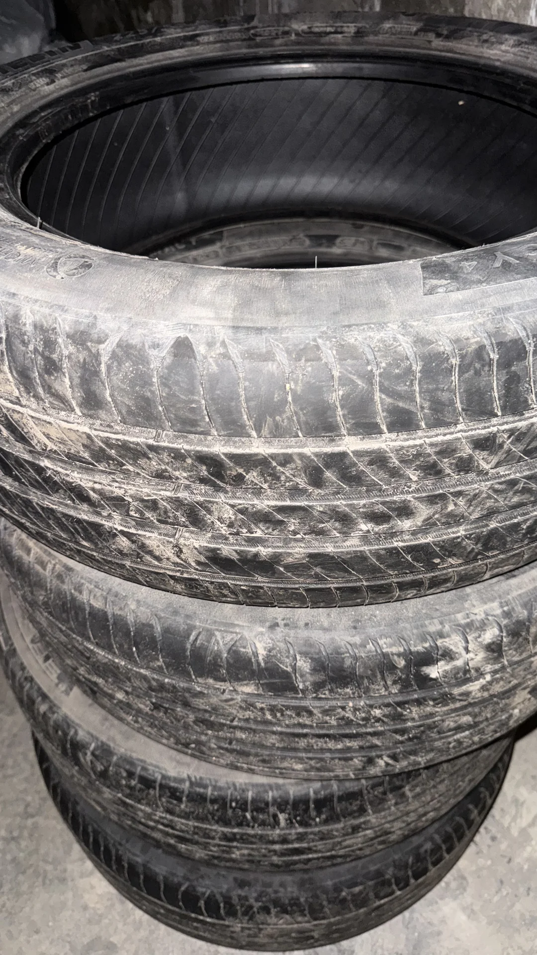 Летняя резина Michelin 225/55 R18 - миниатюра 2
