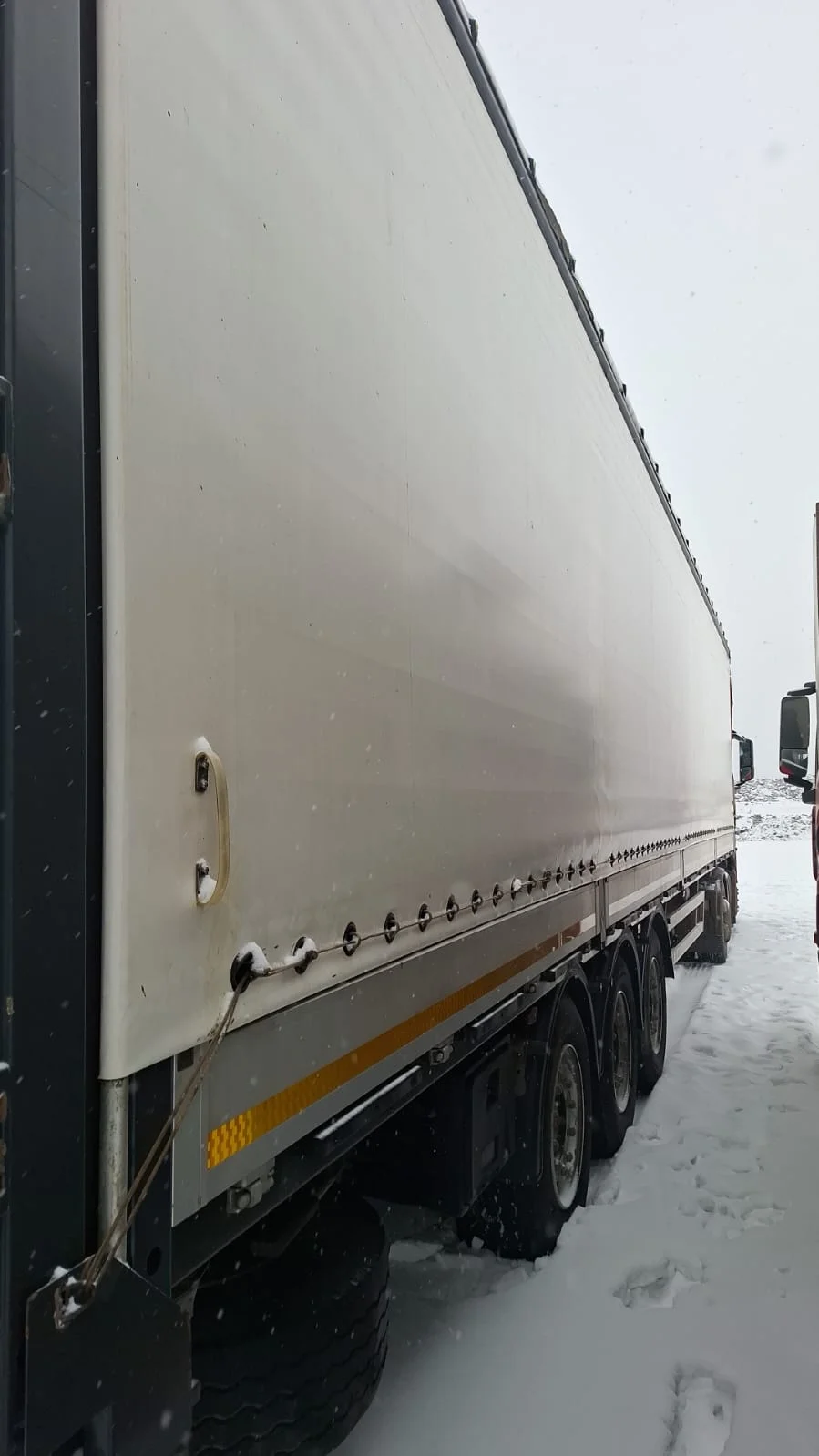 Прицеп UAT-SCFG-9226.01, 2023 года выпуска - миниатюра 5