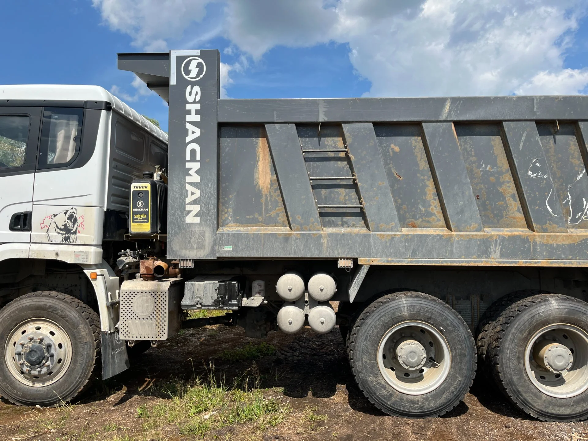 Самосвал SHACMAN, SX32586T385 (6х6) 2023 года выпуска - миниатюра 15