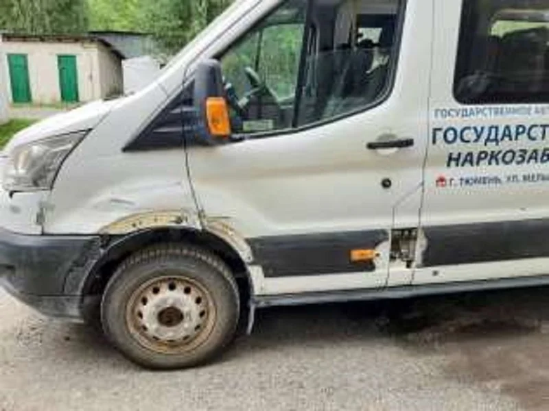 Автобус FORD TRANSIT BUS 2015 года выпуска - миниатюра 7
