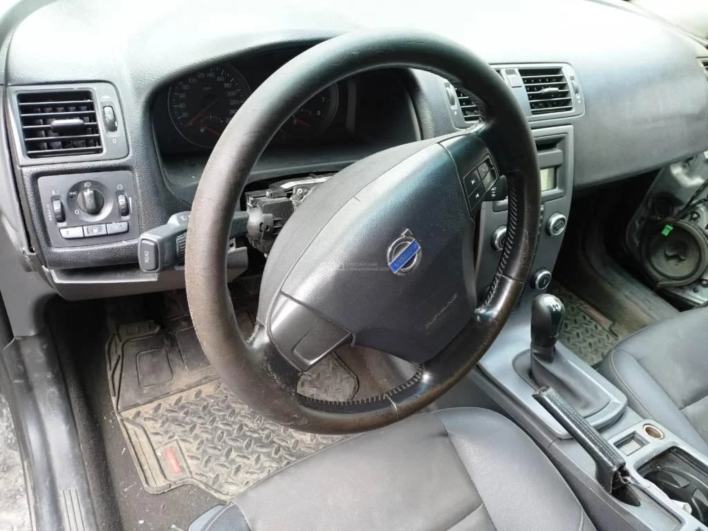 VOLVO S40, VIN YV1MS204282363187 - миниатюра 26