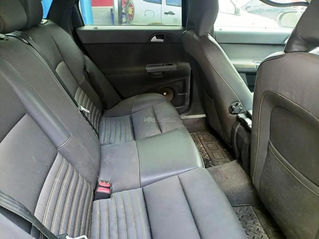 VOLVO S40, VIN YV1MS204282363187 - миниатюра 29