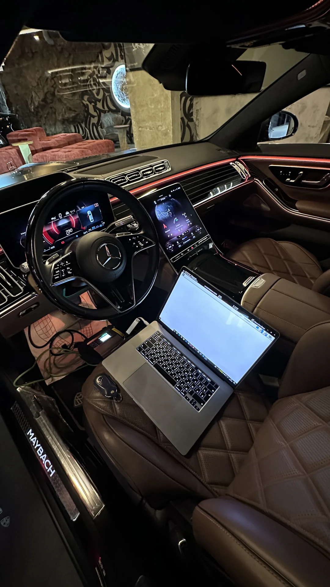 Выездная диагностика и кодирование Mercedes - Benz - миниатюра 2