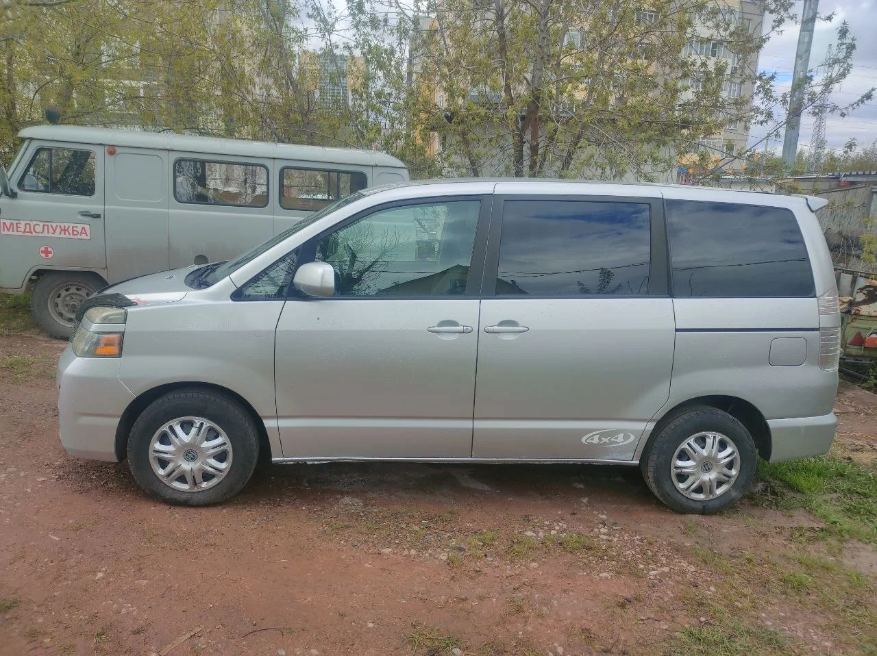 Продажа Toyota Voxy, 2005 год в Красноярске - миниатюра 3