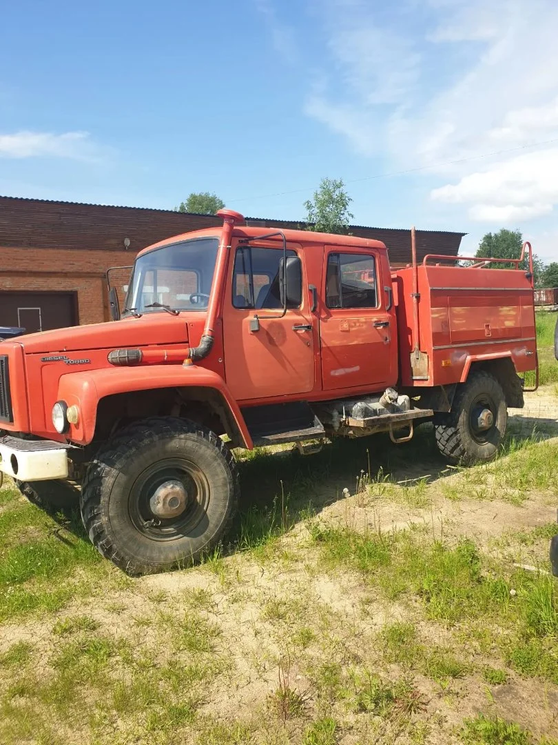 Автоцистерна пожарная АЦ (Л). - миниатюра 5