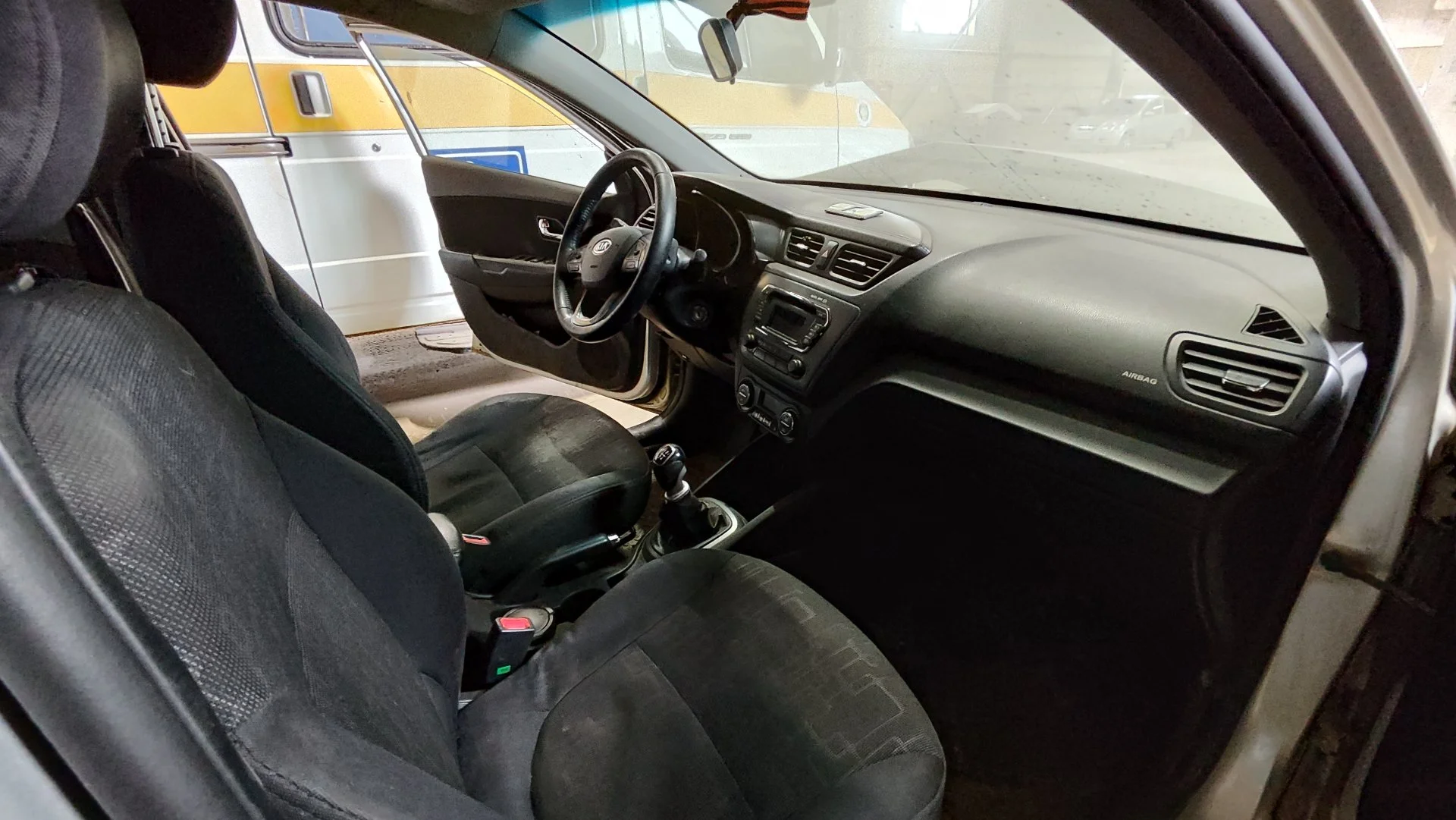 KIA RIO, 2011 г. - миниатюра 16