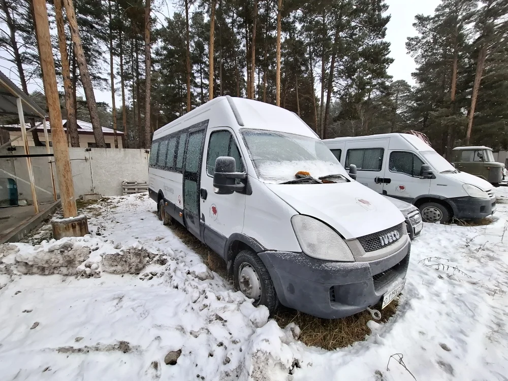 Автобус II класса, марка, модель ТС: 2227UT - миниатюра 2