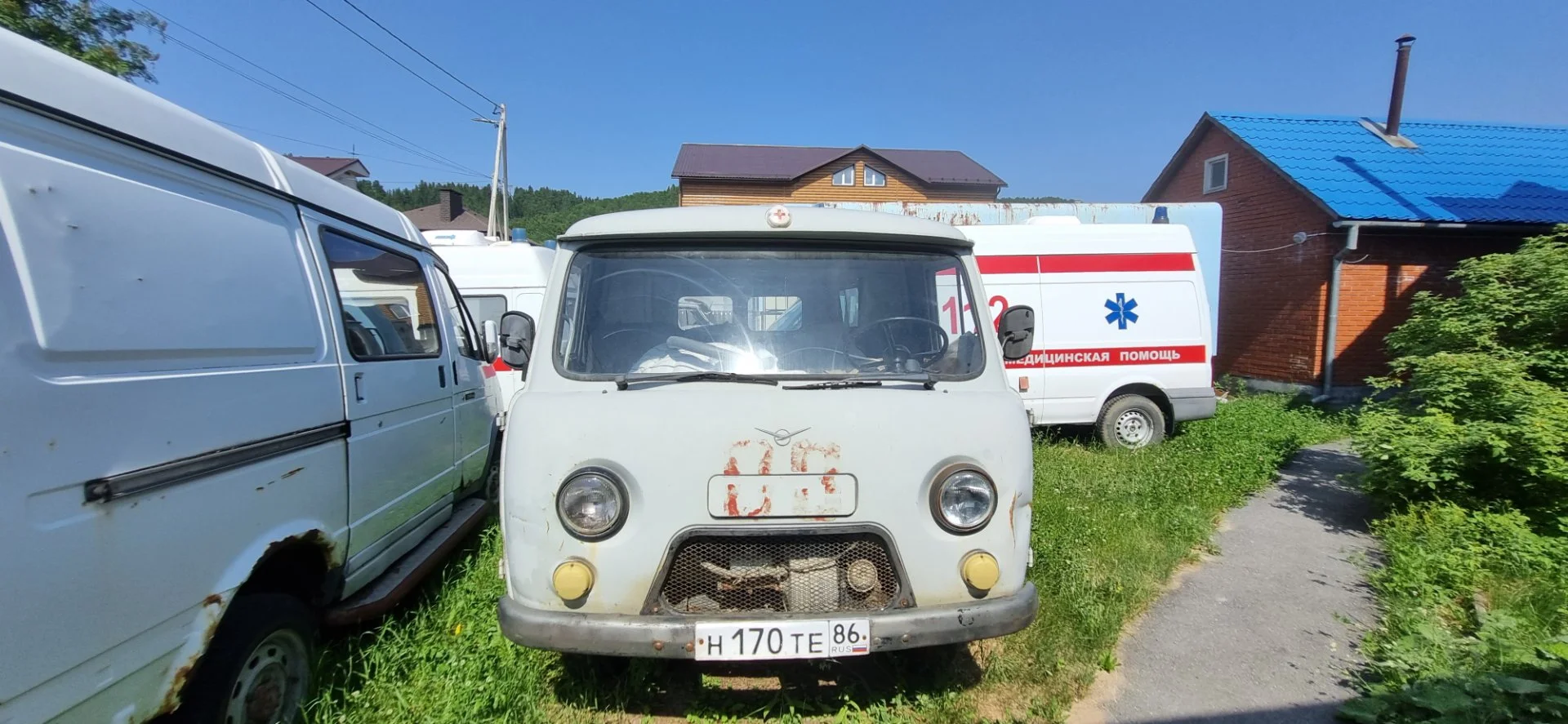 УАЗ-39629 САНИТАРНЫЙ А/М - миниатюра 3