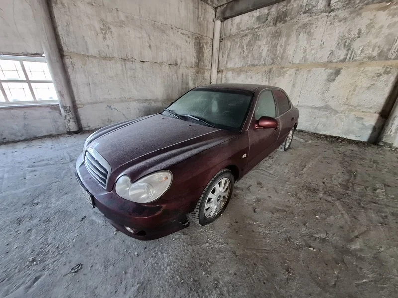 HYUNDAI Sonata - миниатюра 3