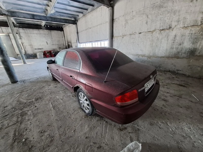 HYUNDAI Sonata - миниатюра 4