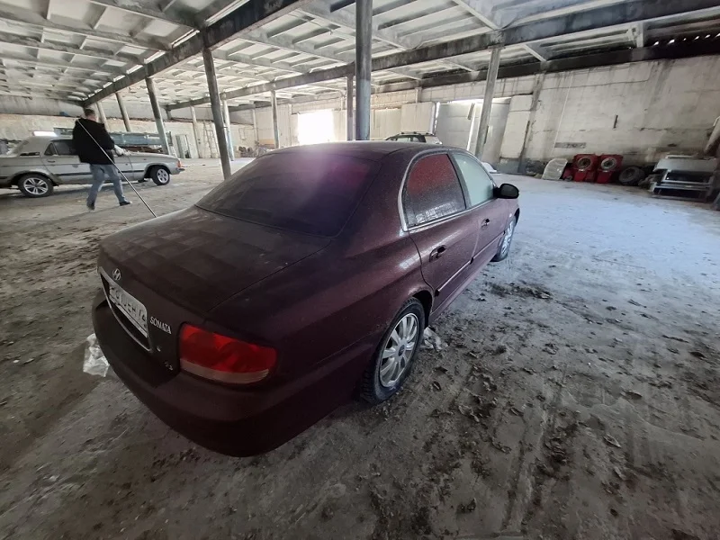 HYUNDAI Sonata - миниатюра 6