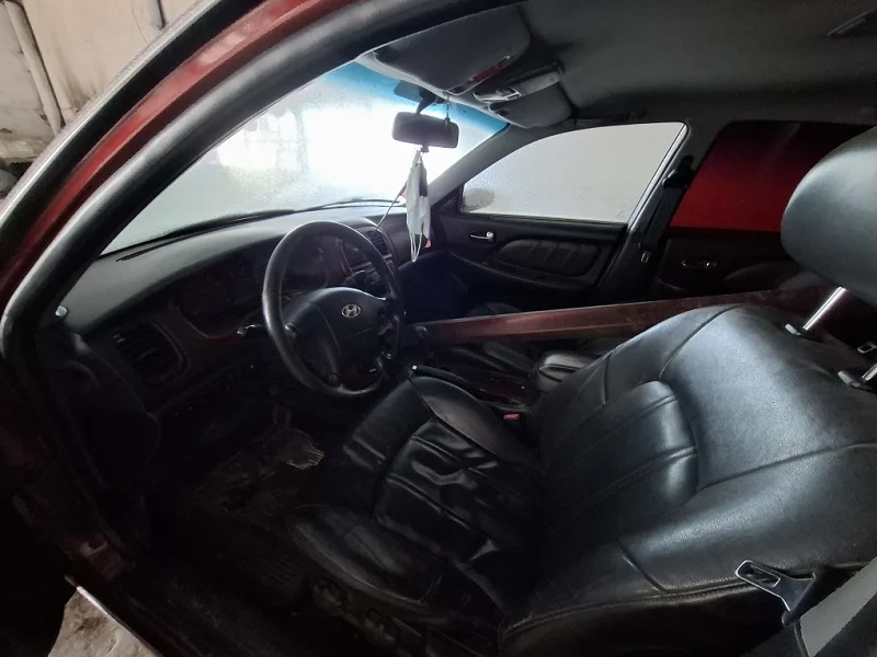 HYUNDAI Sonata - миниатюра 10
