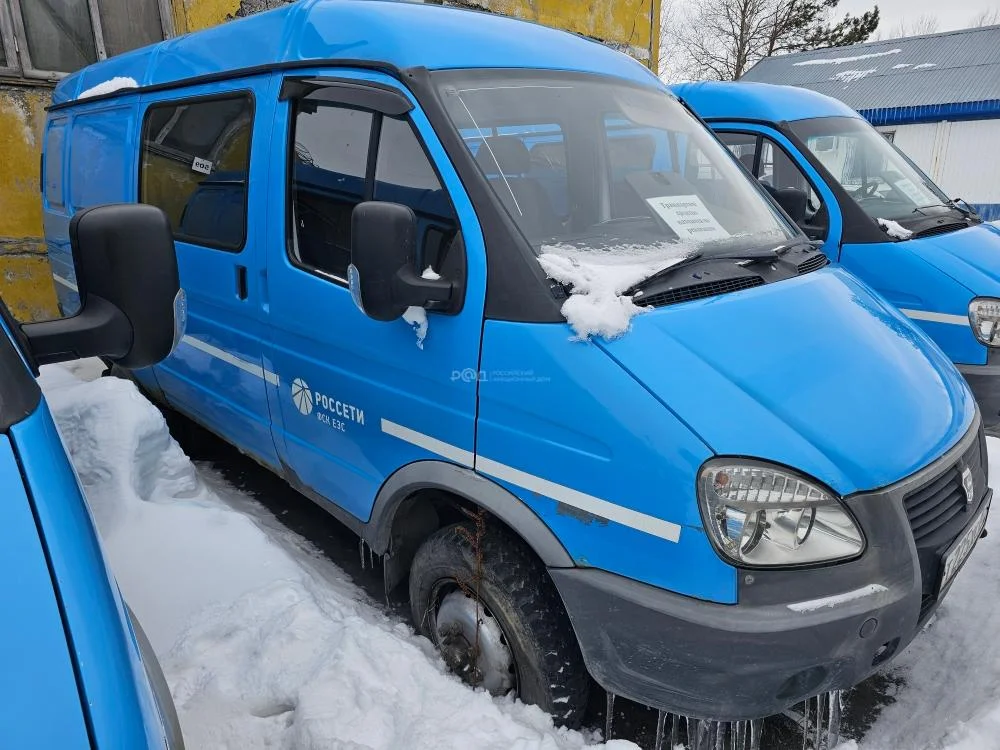 Грузовой фургон цельнометаллический 7 мест ГАЗ 27057. - миниатюра 2