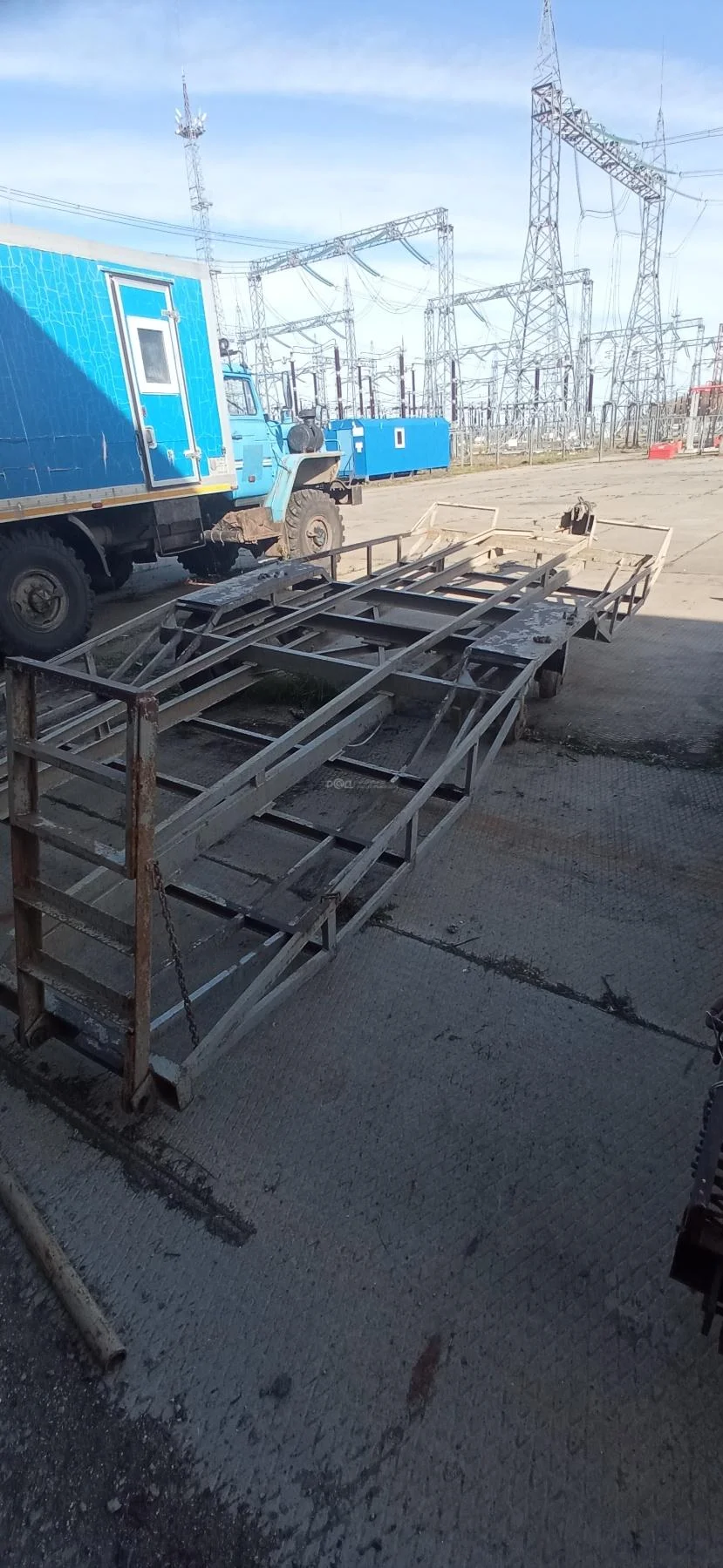 Прицеп тракторный СКБ 300-07 - изображение 1