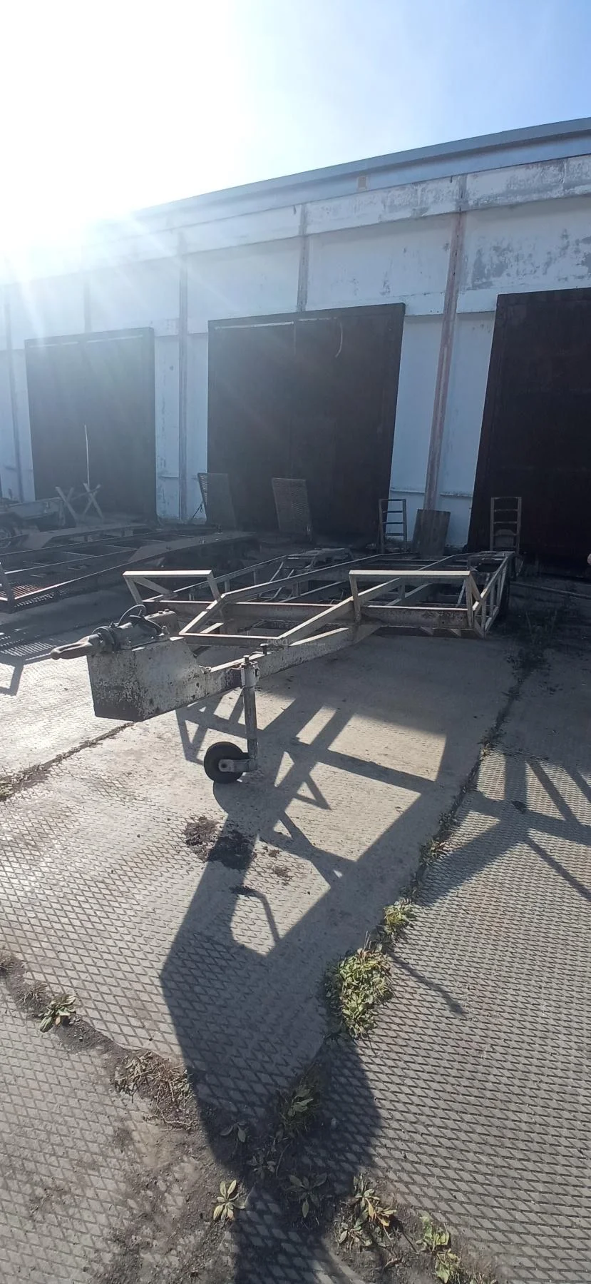 Прицеп тракторный СКБ 300-07 - миниатюра 2